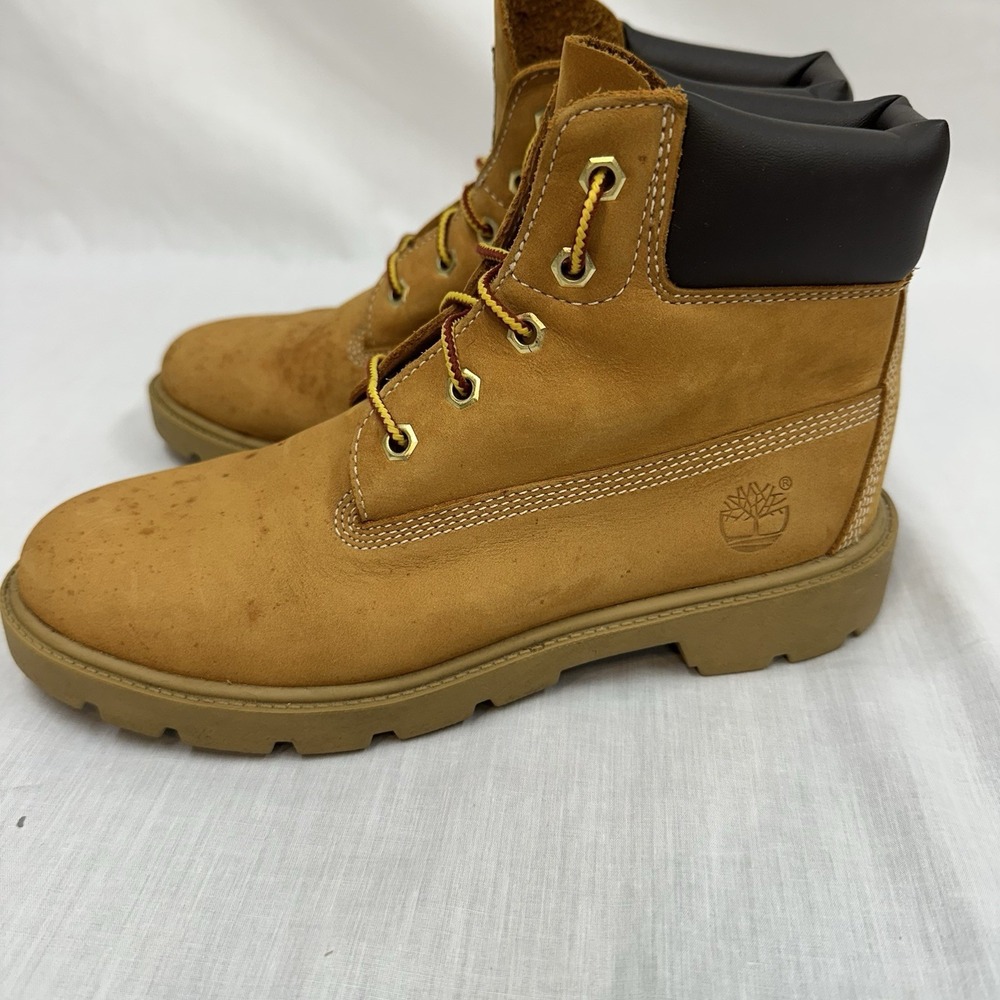 Timberland Classic Wheat Boots Youth Kids Size 4 - Picture 3 of 13